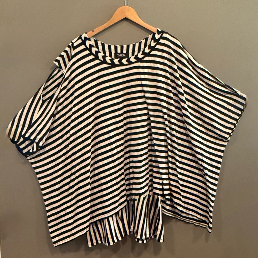 *GENTLY WORN* Vintage Plus Size 26/28 Isabel Toledo for Lane Bryant Poncho